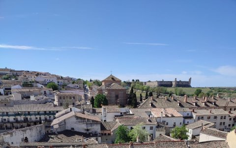 Sus calles son empinadas y empedradas.