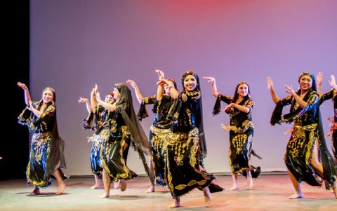 La idea es trasladar a la audiencia a la histora de Las Mil y Una noches.