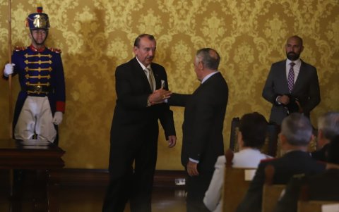 El 26 de abril de 2023, Wagner Bravo asumió la Secretaría de Seguridad en lugar de Jan Topic.