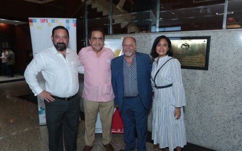 Johann Zeller, Ramón Sonnenholzner, Ramón Barranco y María Fernanda Guerrero.