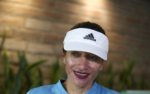 Rosalba tiene tatuado los aros olímpicos y sobre cada círculo inscribió los Juegos a los que fue.