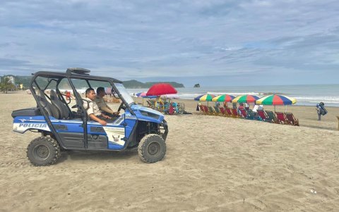 Esmeraldas. Pese a que hubo patrullaje permanente, los visitantes no llegaron.