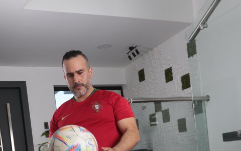 Diego juega como 9, pues asegura que hace los goles más difíciles.