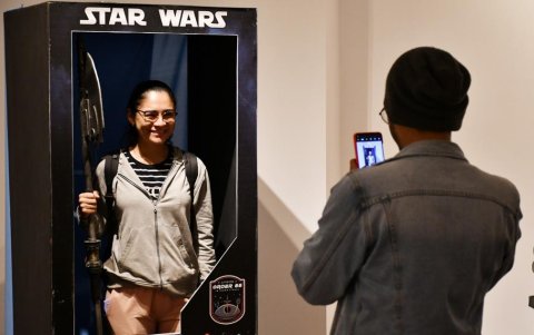 La exposición está abierde de martes a sábado de 9:30 a 17:30.