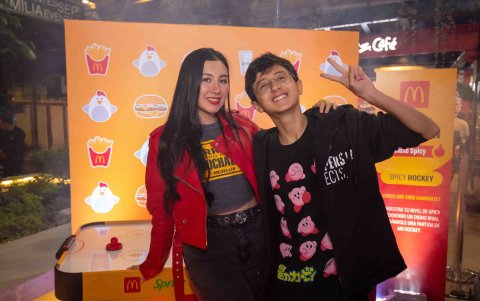 Los Bustabrothers, Kelly y David Bustamante.