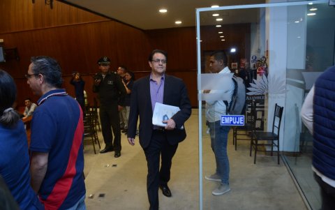 Fernando Villavicencio dispuso la entrega del informe motivado la noche del 6 de mayo al presidente de la Asamblea.