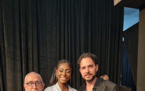 Junto a su amigo, Marco Tapia y Manolo Cardona.