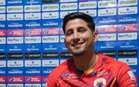 Escobar, volante central de Deportivo Pasto.