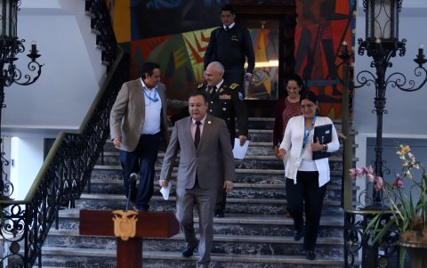 El 8 de mayo de 2023, el ministro Zapata confirmó la muerte del líder de Los Choneros, alias JR.