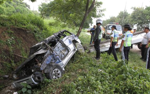 El carro en el que viajaba Denisse Ruiz.