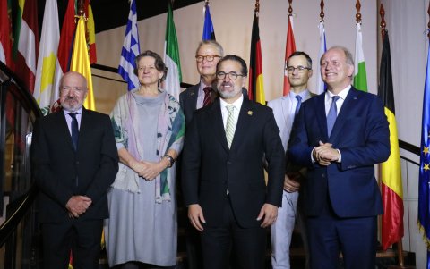 Frédéric Desagneaux, Caterina Bertolini, PhilippSchauer, Miklos Tamas, Gustavo Manrique y Charles-Michel Geurts.