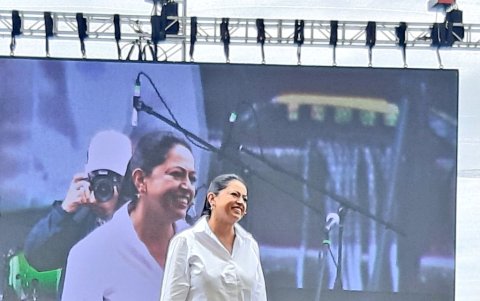 El único pronunciamiento de Paola Pabón ha sido ratificar la lucha contra la violencia de género.