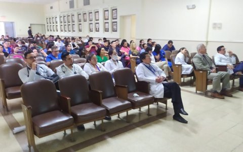 Por el Día de la Hipertensión Arterial, se realizó una charla en el hospital Luis Vernaza