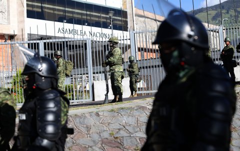 El 17 de mayo de 2023, la Asamblea amaneció militarizada por efecto de la muerte cruzada.