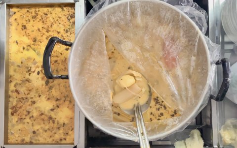 El menudo, un estofado de vísceras de cerdo, rescata la riqueza culinaria de la sierra ecuatoriana