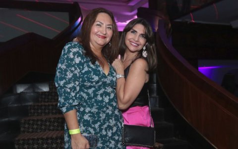 Carla Zurita y Nuri Sacoto.