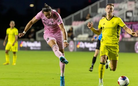 Campana ingresó en la etapa de complemento en e 2-2 contra el DC United.