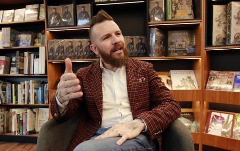 “Hoy en día tenemos tanto miedo a fallar. No consideramos que el dolor es una herramienta de construcción, no de destrucción”.