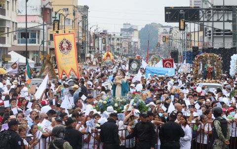 La caminata empezó a las 8:00 y culminó pasadas las 12:00 con una misa.