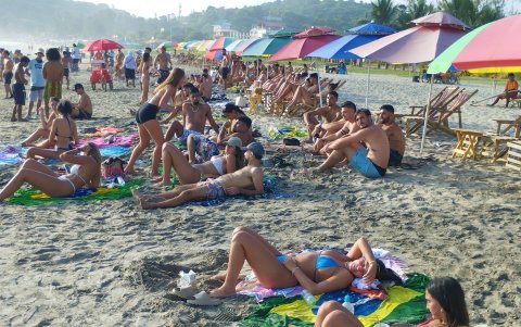 Registro. El sector turístico de Montañita espera que se mantega la seguridad para que los visitantes no dejen de llegar.