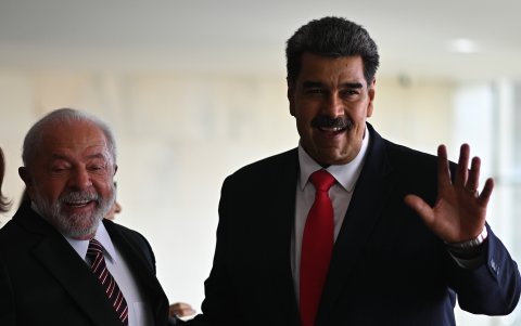 El presidente de Brasil, Luiz Inácio Lula da Silva, y el de Venezuela Nicolás Maduro, en Brasilia