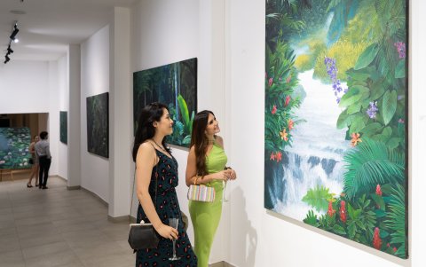 Vanessa Arroyo y Antonella Iglesias.