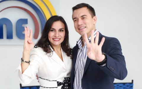 Daniel Noboa irá acompañado a las presidenciales con Verónica Abad