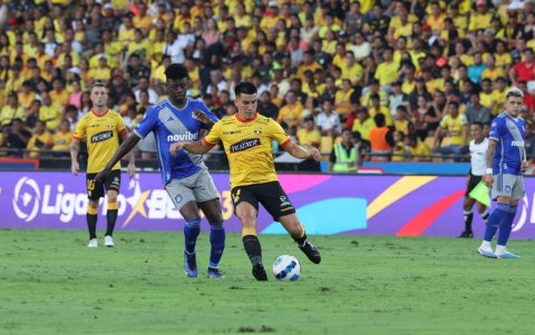 Gaibor tuvo complicaciones para acceder al área rival.