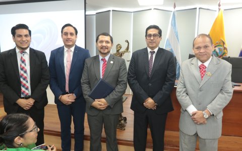 Eduardo Argudo, Leonel Fuentes, Raúl Álvarez, Pablo Beltrán y Byron Pérez.