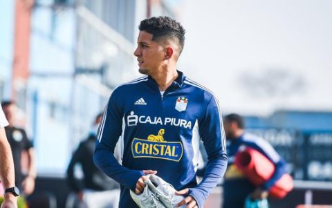 Joffre Escobar antes del Deportivo Pasto pasó por el Sporting de Perú.