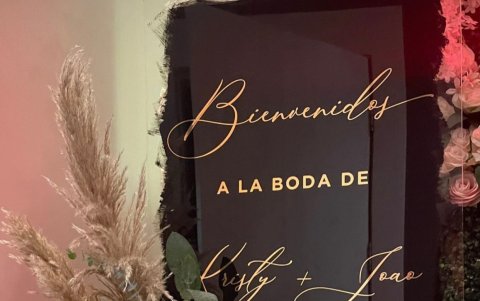 Arreglo de bienvenida a la boda del futbolista Joao Rojas y la periodista deportiva Kristy Alvarado