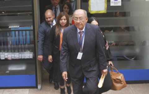 La pugna en el partido naranja empezó por la disputa de la Presidencia del partido político.