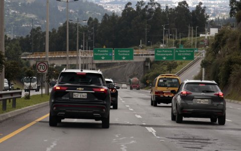 Señalética. Existe más en la Ruta Viva, pese a ello no se respeta.