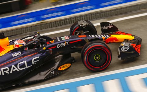 El piloto neerlandés se mostró sobrado en el último Gran Premio de España: logró la pole y ganó la carrera final.