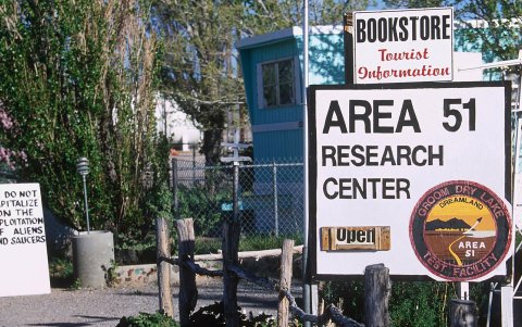 Fotografía del área 51, base militar estadounidense.