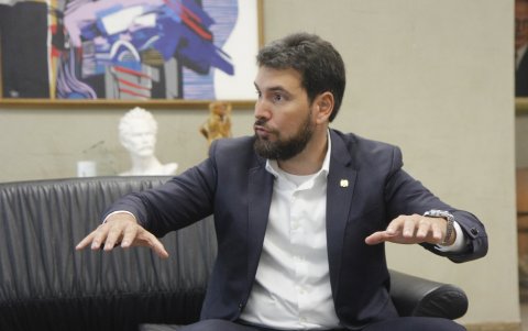 Entrevista a precandidato presidencial Jan Topic