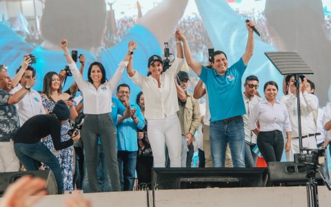 El 10 de junio de 2023, Luisa González y Andrés Arauz fueron electos como el binomio de correísmo.