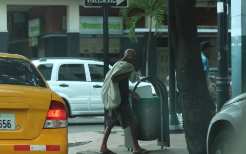 Según los expertos, a la par del consumo también crece el número de personas con problemas mentales.