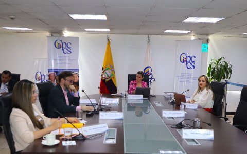 El pleno del CPCCS aprobó la resolución que dispone solicitar la investigación a la Fiscalía.