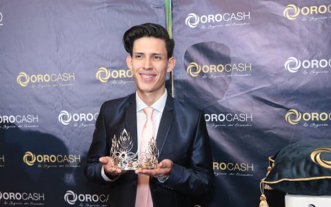 Andrés Jair García Jaramillo, diseñador.