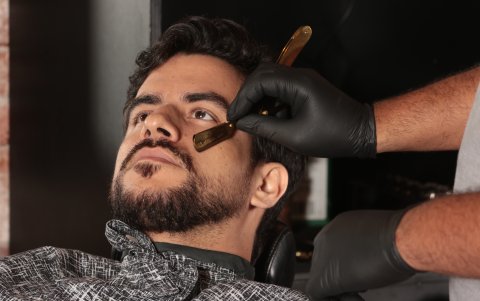 Cuidar de su barba nunca ha sido más relajante que ahora.
