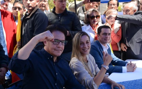 La candidatura de Villavicencio aún no es calificada en el CNE por falta de algunos requisitos que el aspirante ha dicho que suplirá de inmediato.