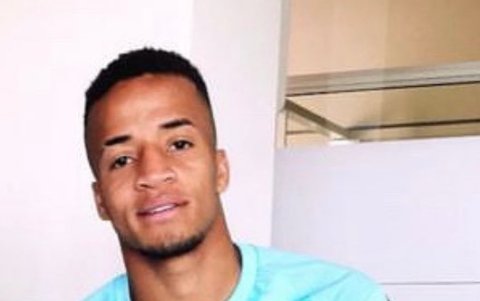 Byron Castillo fue presentado en el Pachuca.