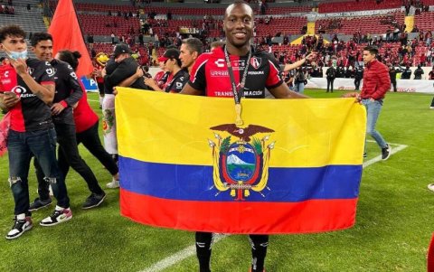 Anibal Chalá tiene ofertas de Europa y EE.UU