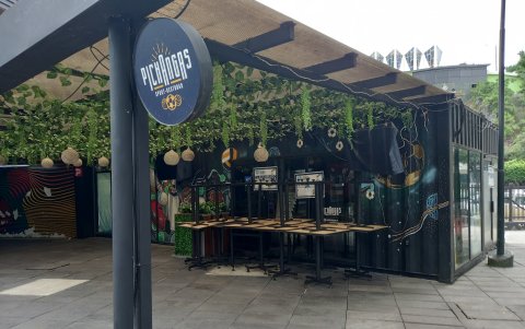 Efectos. En un recorrido por el lugar se constató que algunos locales están clausurados.