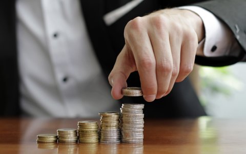 Estas son alguna de las ideas que te ayudan a mantener esa cuenta de ahorros en crecimiento.