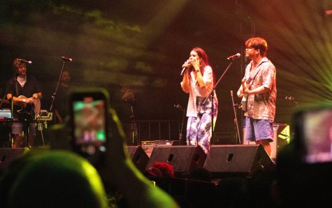 Simón Grossman y Luz Pinos.