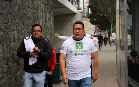 Militantes del Partido Socialista también hicieron pública su intención de participar en la campaña por la consulta popular.