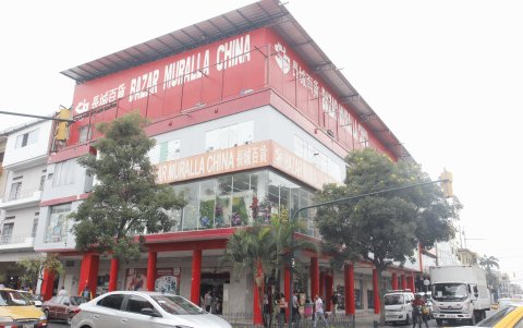 Mercado. Los chinos siguen siendo los ‘reyes’ de las importadoras por la cantidad de negocios que hay donde los dueños son asiáticos.