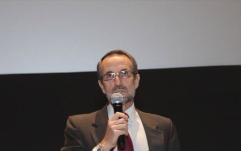 Roberto González Müller, presidente ejecutivo del Banco del Pacífico, ofreció unas emotivas palabras al público.